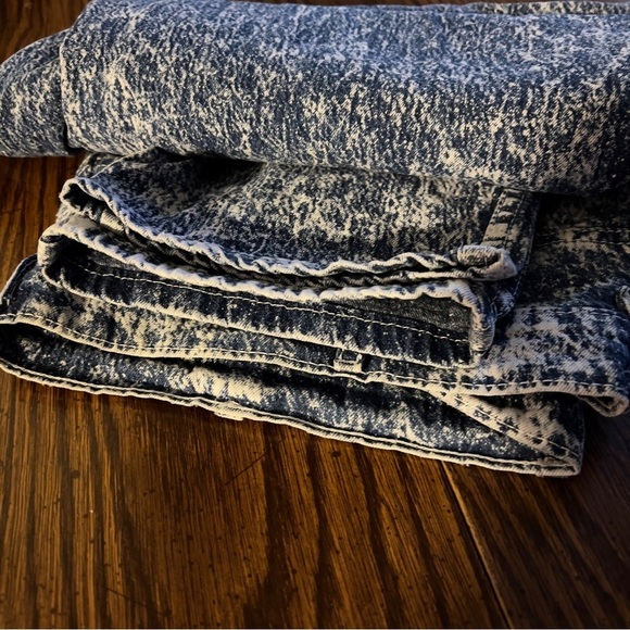 Authentic vintage chic high rise jeans 22 - Picture 8 of 16